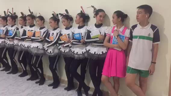 年會妝容、舞臺妝、主持妝、演出妝、上鏡妝、商務妝、生活妝廣告錄制化妝